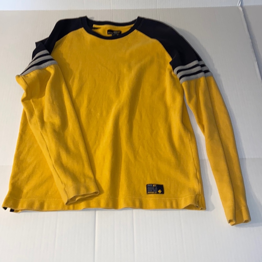 BKE 67 Adult Small Cotton acre Neck Sweatshirt